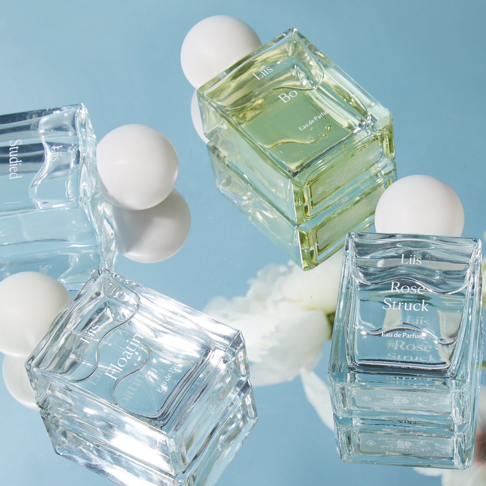 Liis Floating Unisex Perfume – AYI